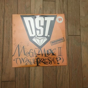 1984 - D.ST. - MEGAMIX II: WHY IS IT FRESH? - CELLULOID RECORDS CEL 173 - Bild 1 von 2