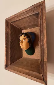 Vintage 3D polnischer Guss Gips Frauenkopf Holz gerahmt Souvenir Wandkunst Dekor - Bild 1 von 10