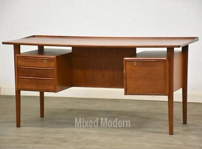 Mesa flutuante dinamarquesa moderna de teca refinada por Peter Løvig Nielsen - Imagem 1 de 4