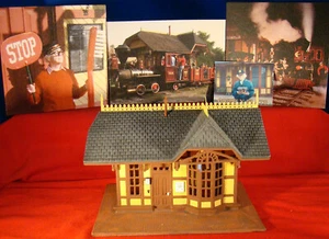 WARD KIMBALL'S GRIZZLY FLATS RAILROAD DEPOT CERAMIC LIMITED EDITION MODEL-RARE! - Picture 1 of 12