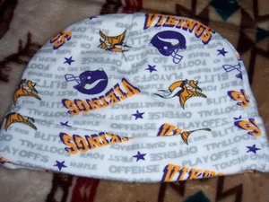 MINNESOTA VIKINGS INFANT HAT 0-6 MONTHS - Picture 1 of 2