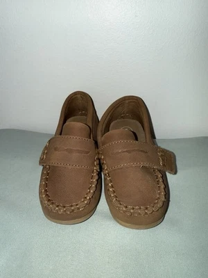 Cat & Jack Niño Pequeño Infante Niños Marrón Sin Cordones Talla 5 Mocasines Zapatos Vestido Informal Foto 1 de 4