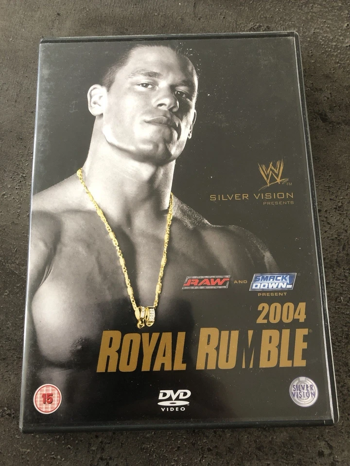 WWE ROYAL RUMBLE 2004 - Photo 1/1