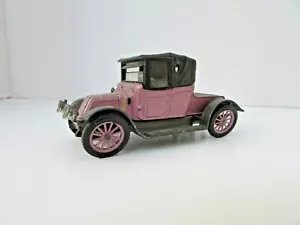 CORGIE DIECAST CLASSICS 1910 RENAULT PINK BLACK 12/16 GT.BRITAIN 3.75"L LotD - Picture 1 of 5