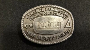 1986 hebilla de cinturón de carbón Pewter Central Laboratory PREMIO DE SEGURIDAD PEABODY EDICIÓN LIMITADA - Imagen 1 de 2