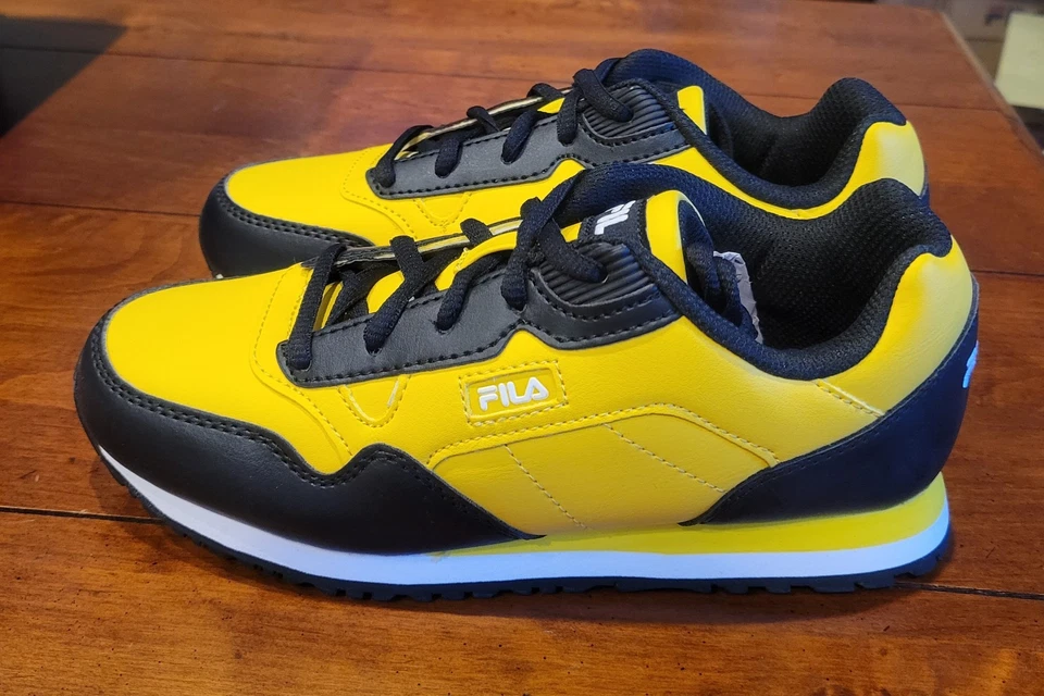 NWB FILA Kids Size 3.5 Unisex Cress Color Block Sneakers Lemon/White/Black