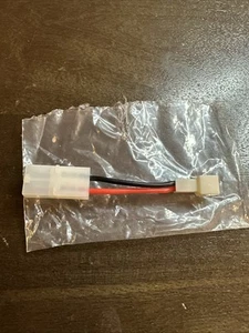 Tamiya Male To 2 PIN Box Connector - New - Picture 1 of 5