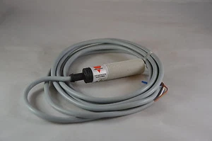 CA18CLF08NA - Carlo Gavazzi - Sensor - Picture 1 of 3