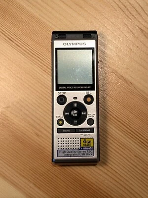 Olympus Ws-852 4gb Digital Voice Recorder - Image 1 of 4