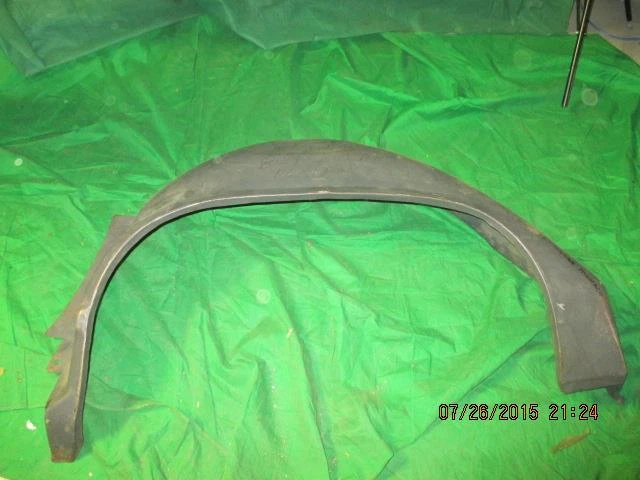 Rueda exterior izquierda 74 y 75 Dodge Monaco NOS MOPAR 3616283 Foto 1 de 1