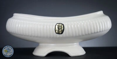 White Mantel Vase Mid Century Modern Classic Interior Designer Decorative - Image 1 of 4