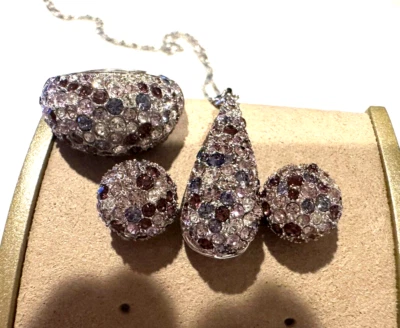 Chamilia Caleidoscopio Púrpura Pavé Colgante Collar Pendientes Anillo Talla 7 RETIRADO Foto 1 de 4