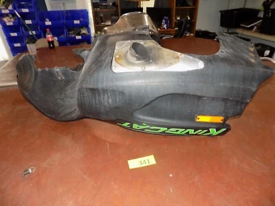 Arctic Cat diestro King Cat 900 M1 vientre derecho plástico usado 2004 Foto 1 de 4