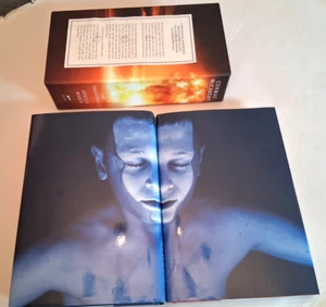 2022 Box Set: The Passenger-Stella Maris-Cormac McCarthy W/FACSIMILE Signatures+ - Foto 1 di 19