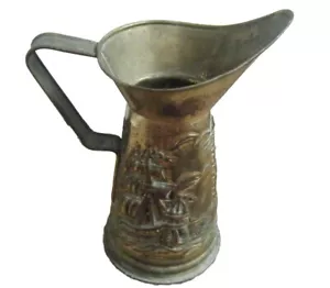 OLD VINTAGE BRASS JUG - 8 X 8 X 15 CM - SHIPS AND LIGHTHOUSE - Picture 1 of 7