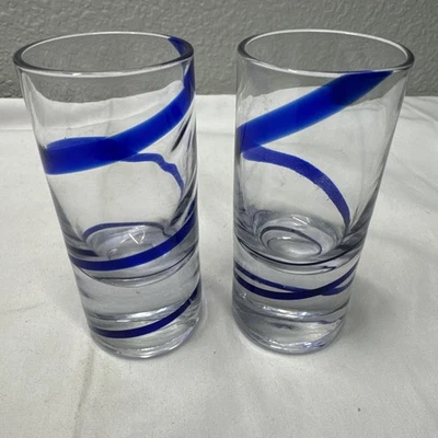 2 Pier 1 Swirline Cobalt Blue Swirl Shot Glasses or Cordial Glass Mint! Foto 1 de 4