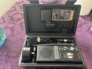 Nowe ActionLine WCB10 Awaryjne 40-kanałowe radio CB 2-drożne 12 V Twardy futerał - Zdjęcie 1 z 4