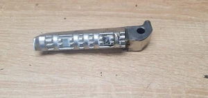Yamaha FZ6 FZ1 FZ8 FZ09 FZ07 FJ09 XSR900 2016 3VR Fußstift hinten links - Bild 1 von 9