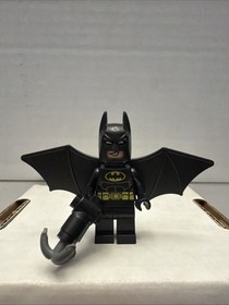 LEGO Batman Movie Batman w/ Glider Minifigure 70913 Scarecrow Fearful Face-Off