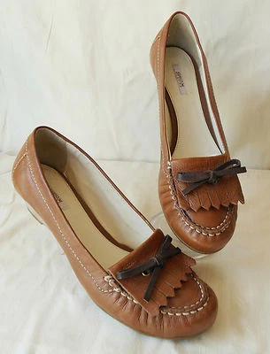 GEOX - Mocassins 100 % cuir marron semelle compensée T 37  bon état - Photo 1/4