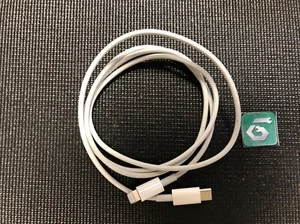 Câble de charge USB-C vers Lightning Apple - (1 m/3,5 pi) authentique OEM MFI d'occasion - Photo 1 sur 3