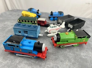 Menge 11 Thomas & Freunde Tomy Percy Bulgy motorisierter Geruch Kraftstoff und Eis + mehr - Bild 1 von 16