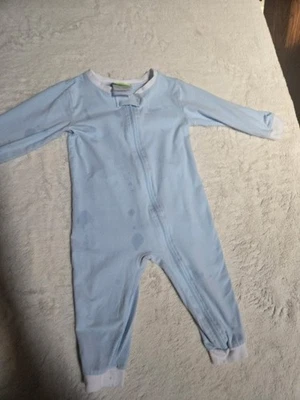 Pijama clásico caprichoso Foto 1 de 4