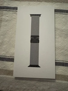 Apple Watch Ultra 2 / czarny tytanowy mediolański pętla / 49mm duży - Zdjęcie 1 z 4