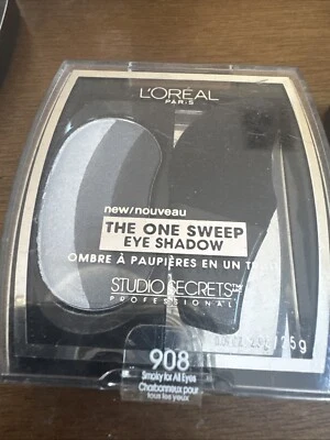2 Loreal Studio Secrets The One Sweep Eye Shadow - Image 1 of 4