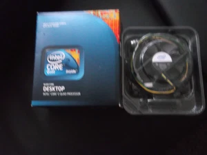 Intel Core 2 Quad Q9505 Q9505 - 2,83 GHz Quad-Core (AT80580PJ0736MG) Prozessor - Bild 1 von 1