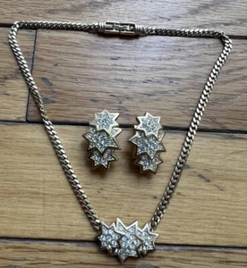 Vtg SWAROVSKI Swan Signed Star Rhinestone Crystal Necklace & Clip Earrings Set - Picture 1 of 12