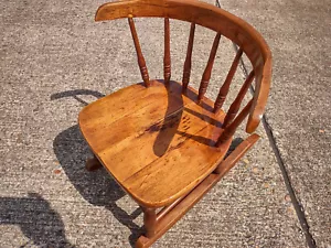 Rocking Chair Children Antique American Colonial Style - Picture 1 of 9