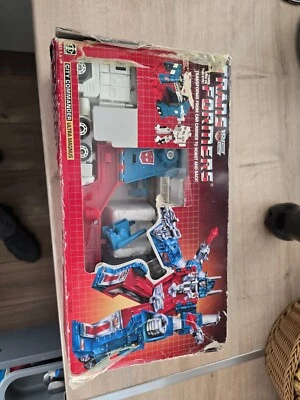 TRANSFORMERS G1 ULTRA MAGNUS Autobot Truck Figures 1984 Robot Vintage Hasbro - Image 1 of 4