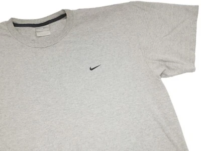 Camiseta Nike Vintage Para Hombre L Gris Etiqueta Swoosh Logo Atletismo Años 90 Desteñida Suave Negra Foto 1 de 4