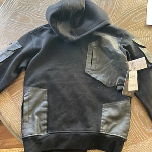 Copper Rivet Size 10 Hoodie Black With Black Pockets Cotton/Poly New With Tags - Picture 1 of 7