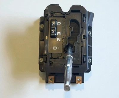 OEM MERCEDES BENZ W210 E55 E320 E430 2000-2002 SELECTOR DE PALANCA DE CAMBIOS DE PISO AUTOMÁTICO Foto 1 de 3