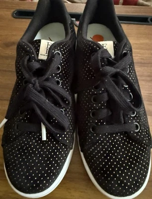 Zapatillas Mujer ED-Chapala by Ellen Talla 6 1/2M-Negras con Lunares Dorados Foto 1 de 4