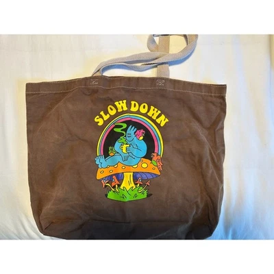 Bolso de Mano Urban Outfitters Slow Down Foto 1 de 2