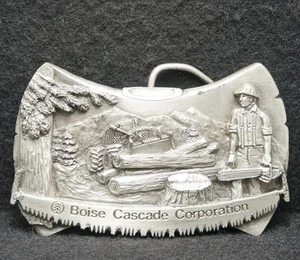 WL09131 *NOS* VINTAGE 1981 *BOISE CASCADE CORPORATION* ADVERTISEMENT BELT BUCKLE - Picture 1 of 2