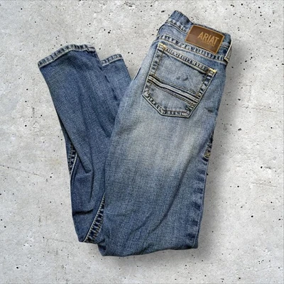 Pantalones de mezclilla para hombre Ariat M7 30x32 calce ajustado pierna recta lavado medio desgastados Foto 1 de 4