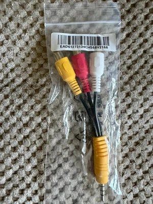 3.5mm 4 Conductor TRRS MALE to 3 RCA FEMALE L/R Audio & Video Adapter Cable - Image 1 of 2