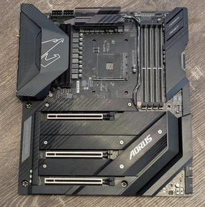 GIGABYTE X570 AORUS XTREME AM4 E-ATX Motherboard | Ryzen 5000 Support, 10GbE+1Gb - Afbeelding 1 van 17