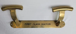 Vintage Brass" First Class Doctor" Wall Mountable Coat Rack - Picture 1 of 2
