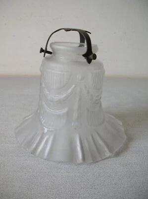 Ancien abat jour de lustre lampe luminaire verre et griffe de 11 cm - Photo 1/4