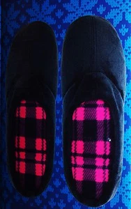 Womens Ladies Black Slip on Open Back Hard Bottom Warm Slippers Pink S 5 6 NEW - Picture 1 of 1
