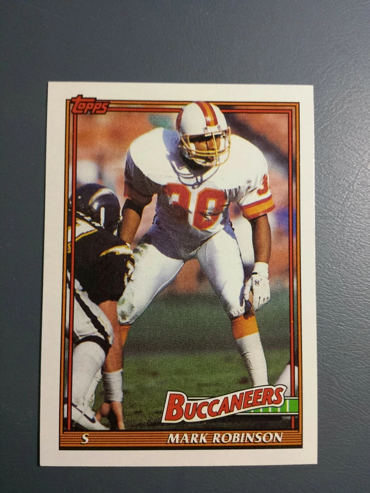 MARK ROBINSON 1991 TOPPS FOOTBALL Card # 496 C1303 - Image 1 of 1