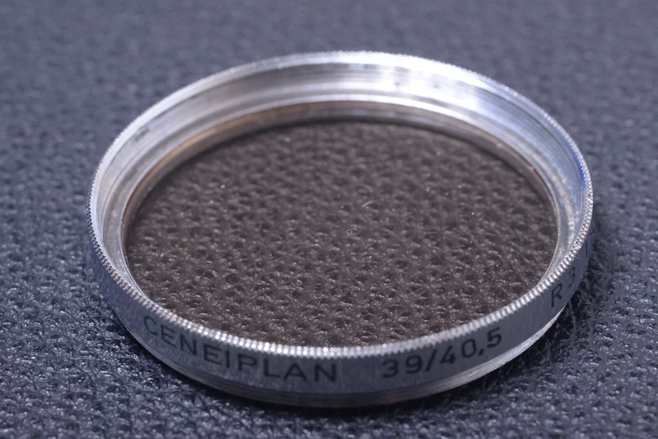 ✅ CENEI SKYLIGHT R 3 39MM 39/40.5 FILTER GENUINE LENS OR CAMERA SCREW IN 12-4 - Image 1 of 2