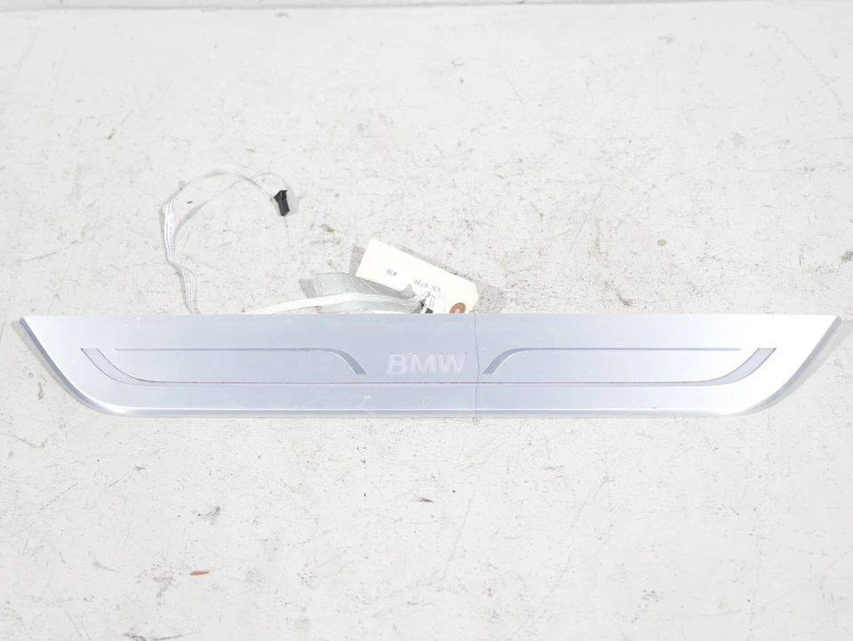 2016 - 2020 BMW 740I G12 FRONT RIGHT SIDE DOOR SILL SCUFF PLATE PANEL OEM 🚗 - Image 1 of 4