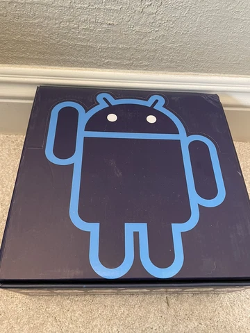 New Mini Collectible Google Android Vinyl 3-Inch Figure Series 3 Case of 16 Cover
