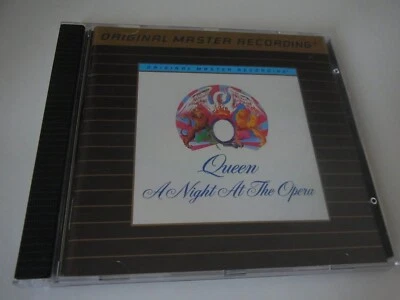 Queen  /  A Night at the Opera   MFSL  CD    ( 24 Karat Gold )  USA - Bild 1 von 3
